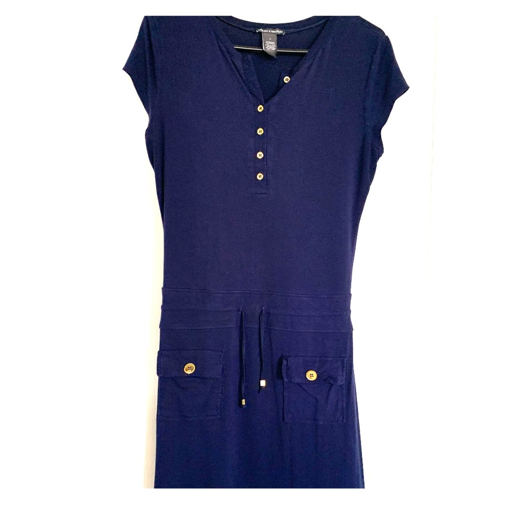 Stretchy dress!
